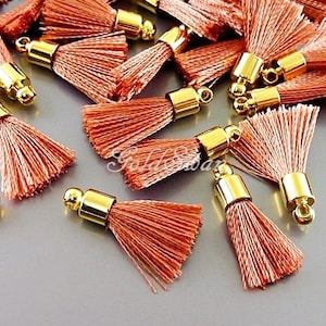 4 pcs/40 pcs bulk Bohemian small 18mm tassels in rose & gold bail 2049G-RO