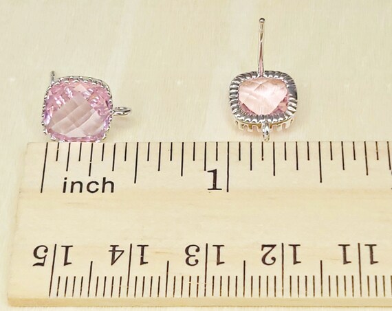 1 Pair 2 Pcs Lovely Soft Light pink Square Earrings With Pink
