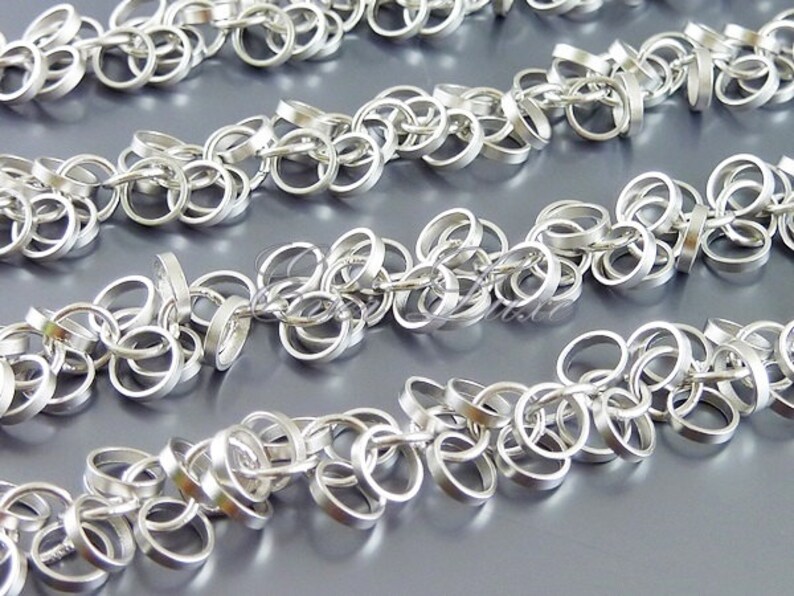 10% SALE 1 foot Unique chains with dangling circle charms, jewel 10% SALE 1 foot Unique chains with dangling circle charms, jewel