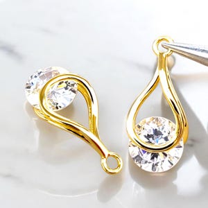 2 pcs 8mm round CZ encased in teardrop pendants, cz zircon earring components 2052G-CL