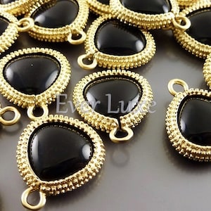 2 vintage style black onyx and gold synthetic stone pendant 5123G-BL