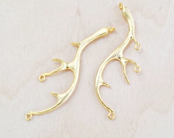 2 deer antler reindeer charms, matte gold brass findings / winter holiday jewelry designs,  crafts / jewelry 1208-MG