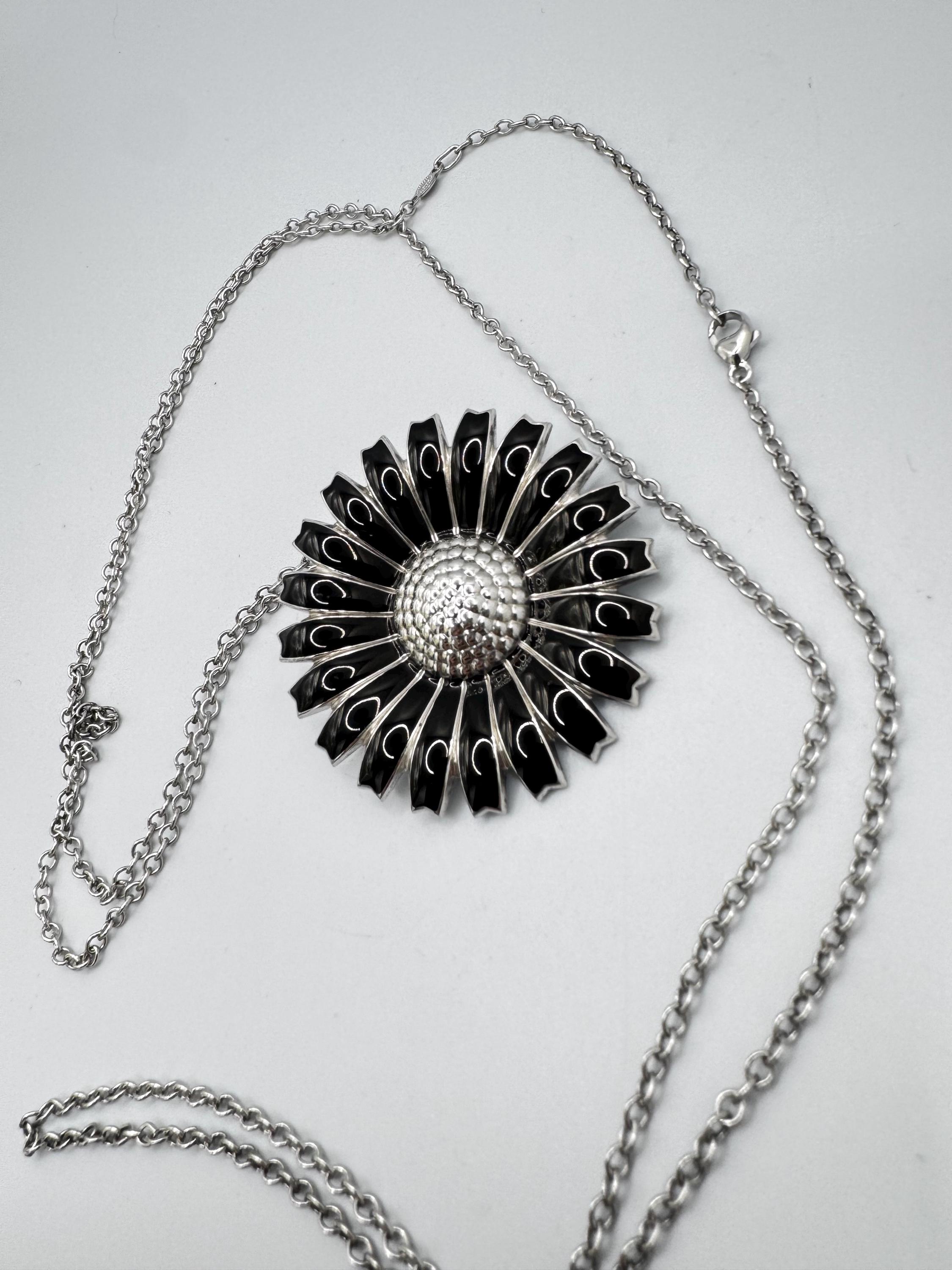 Georg Jensen Black Daisy - Etsy display picture 1