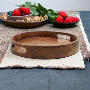 Wood round serving Tray, Wooden Plate, Serving Board, wooden tray, Round wooden tray