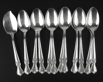 SIGNATURE 1950 DINNER FORK BY OLD COMPANY PLATE /"H/"