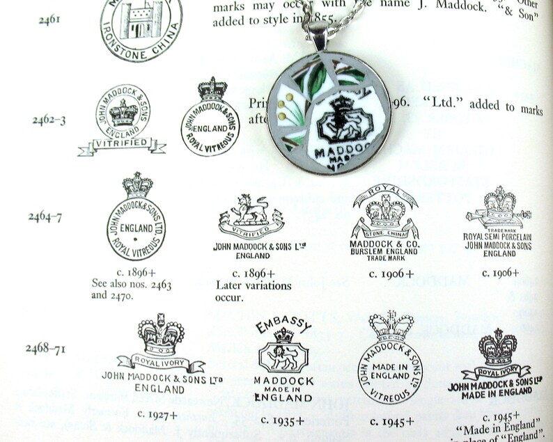 Vintage China Mosaic Necklace Maddock Bone China England Lion Backstamp 1935 upcycled handmade