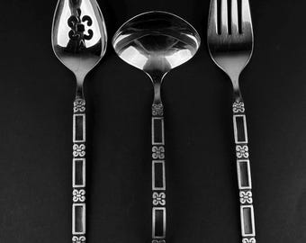 3 x Serving Pieces - Spoon - Meat Fork - Gravy Ladle - Stainless Steel - Oneida Community Madrid - Black accent