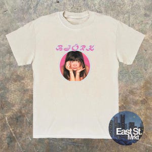 Bjork T-shirt v5 | Gift Idea | Vintage Style | Cool t-shirt | Retro tee | Festival | Music T-Shirt | 90s Style | y2k