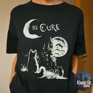 Camiseta gráfica de gato de The Cure: camiseta musical de estilo vintage