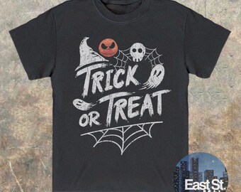 Bus eller godis Halloween-t-shirt: Spöklik t-shirt i vintage-stil med mardrömmar