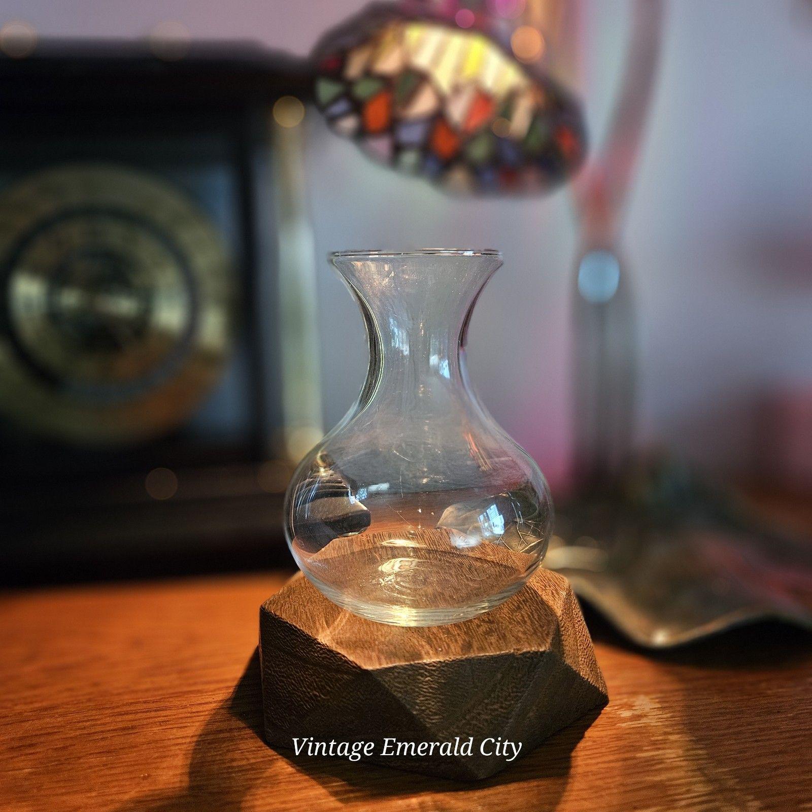 ヴィンテージ ミニガラス花瓶セット：溝付きトップ、幾何学模様の木製