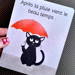 Carte Après la pluie vient le beau temps  , carte postale santé mentale , carte chat mignon sous la pluie , .