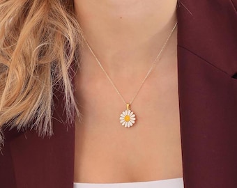 Personalized Silver Daisy Necklace, Dainty Hidden Name Daisy Necklace, Custom Secret Message Flower Necklace, Daisy Silver Name Necklace