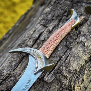 Espada Steng única personalizada hecha a mano, réplica de El Hobbitt, la icónica espada élfica de Bilboo y Froddo, regalo para jugadores, regalo para novio.