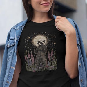 Camiseta con gráfico retro de mapaches, camiseta vintage con luna de mapache, amantes de los mapaches, camiseta divertida con mapache, gráficos retro de mapaches, camisetas con regalos tontos