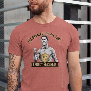 Ronaldo Tshirt, CR7 Tshirt, Cristiano Ronaldo GOAT Football Shirt – Road to 1000 Goals Tee, Soccer Legend Graphic T-Shirt, Football Fan Gift