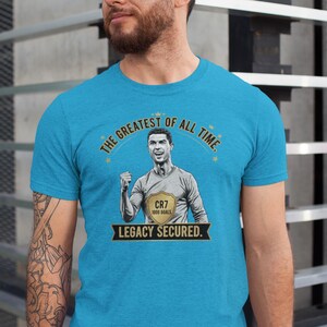 Ronaldo Tshirt, CR7 Tshirt, Cristiano Ronaldo GOAT Football Shirt – Road to 1000 Goals Tee, Soccer Legend Graphic T-Shirt, Football Fan Gift