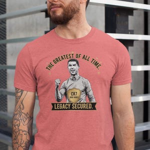 Ronaldo Tshirt, CR7 Tshirt, Cristiano Ronaldo GOAT Football Shirt – Road to 1000 Goals Tee, Soccer Legend Graphic T-Shirt, Football Fan Gift
