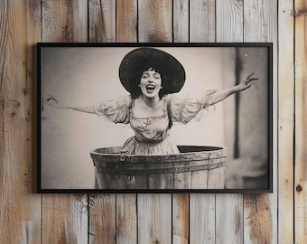 Poster vintage di "Happy Cowgirl che fa il bagno" *SOLO formato 3:2*, arredamento vintage western, stampa in stile western, arredamento per la casa del sud