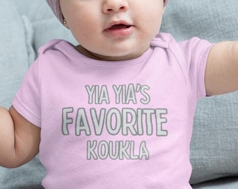 Cache-couche bébé Koukla préféré de Yia Yia Cadeau pour petite-fille grecque Koukla de Yia Yia Cache-couche à manches courtes pour bébé fille grecque