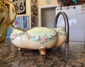 Vintage Royal Vienna Austria porcelain bowl