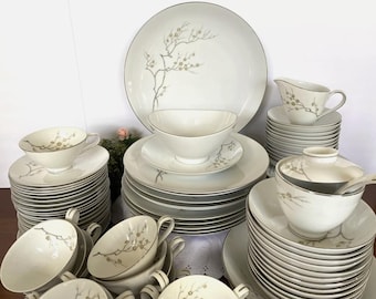 90 PC Mikasa Fine China Gold Floral Platinum Rim Narumi Japan Dinner Serving Set