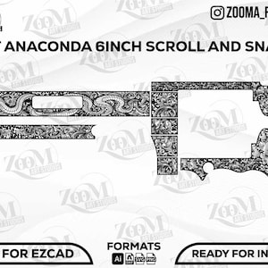 Peut inclure: Conception graphique en noir et blanc pour un Colt Anaconda de 6 pouces avec un motif de serpent et de volutes. Le design comprend un serpent détaillé et des volutes, avec le texte "COLT ANACONDA 6INCH SCROLL AND SNAKE". Prêt pour EZCAD et Inkspace.