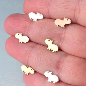 Solid Gold Capybara Earrings / Rodent studs / 14k Animal Earrings