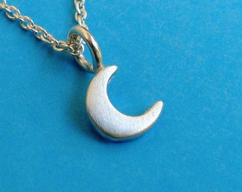 Tiny Crescent Moon Necklace Sterling Silver / Dainty Celestial Pendant / Minimal Gift