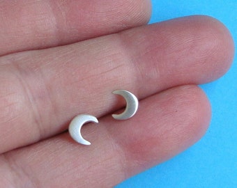 Crescent Moon Stud Earrings Sterling silver dainty Earrings Teen Kids Jewelry Romantic lunar jewelry gift mom gift teen Birthday gift