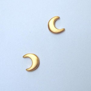 Tiny Crescent Moon Earrings / Cute Solid Gold Celestial Studs / Minimal, Everyday Gift