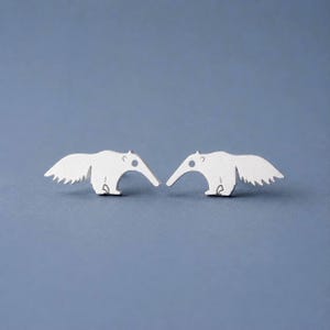 Sterling Silver Anteater Earrings / Giant Anteater Studs / Wildlife jewelry gift / E139