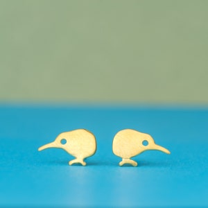 Sterling Silver Tiny Kiwi Earrings / Bird Studs / New Zealand Jewelry