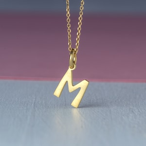 Colar com inicial em ouro maciço / Pingente com letra personalizada / Pingente personalizado