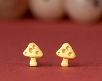 Solid Gold Mushroom Earrings / 14k Tiny Toadstool Studs / Fine Jewelry