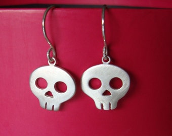 Skull Earrings Dangle Goth Jewelry ghost Earrings sterling silver Jewelry Dia de los muertos spooky earrings birthday gift for women