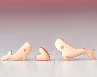 Boucles d’oreilles baleine et cœur en argent sterling / Cadeau Love Valentine / bijoux dépareillés