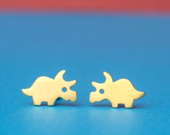 Niedliche Dinosaurier Ohrringe / Triceratops kleine Ohrstecker / Kinder Schmuck für Mädchen, Jungen