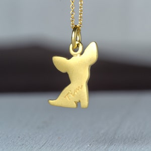 Personalized Solid Gold Chihuahua Necklace / Dog Pendant / Pet Jewelry / memorial gift / JP1085-GD-EN