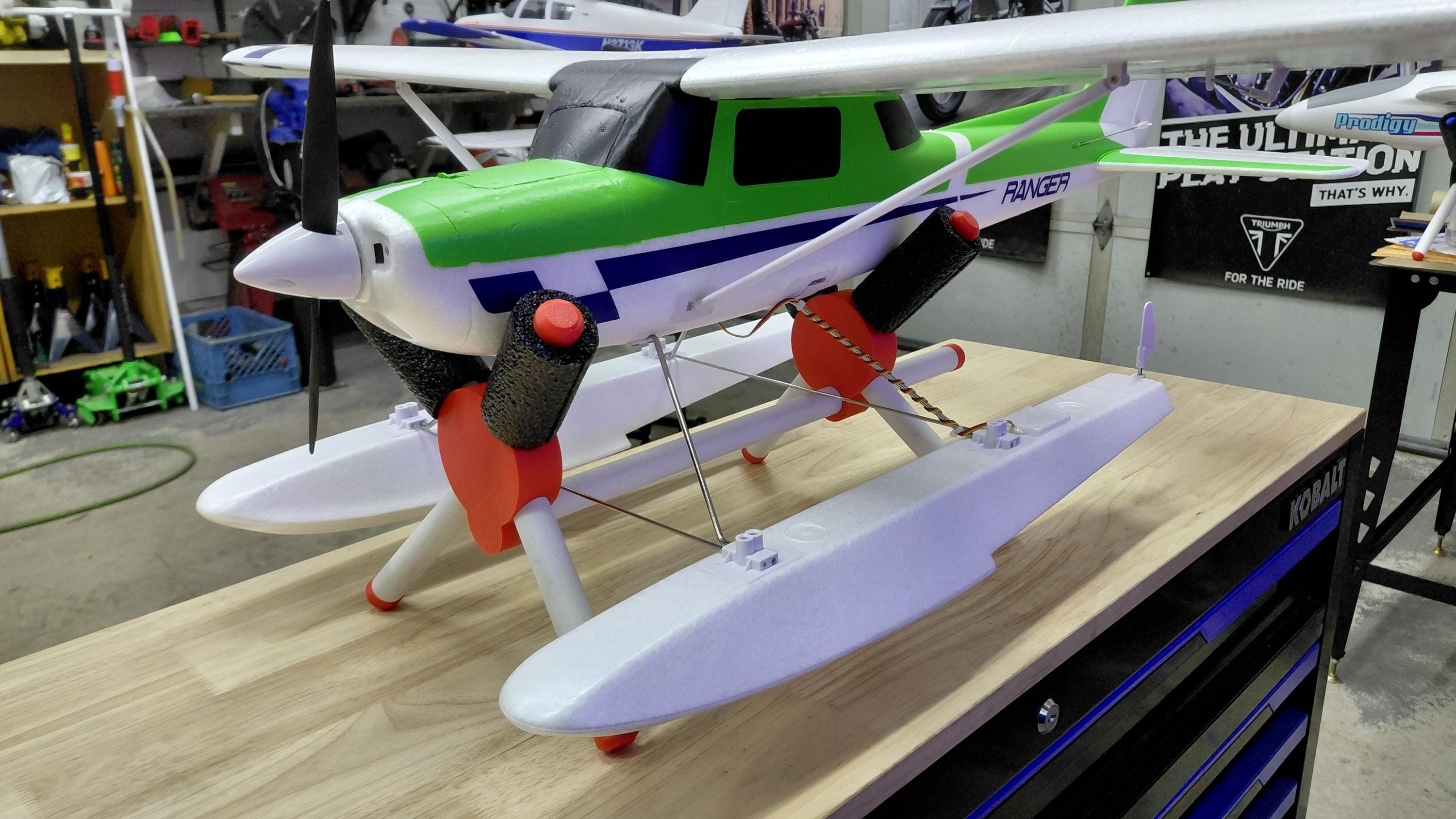 RC Plane Stand DIY Kit (red) Add Your Own 1/2