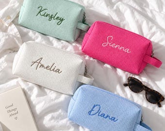 Personalized Embroidered Makeup Bag, Custom Name Cosmetic Bag, Bridesmaid Makeup Bag, Bridal Party Gift, Bachelorette Gift, Monogram Bag