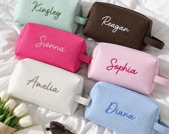 Personalized Makeup Bag, Embroidered Cosmetic Bag, Custom Name Makeup Pouch, Monogram Toiletry Bag, Christmas Gift for Her, Stocking Stuffer
