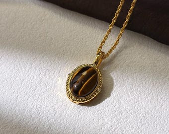 Vintage Gold-Plated Tiger Eye Pendant Necklace – Round Cabochon Talisman, Guardian Crystal