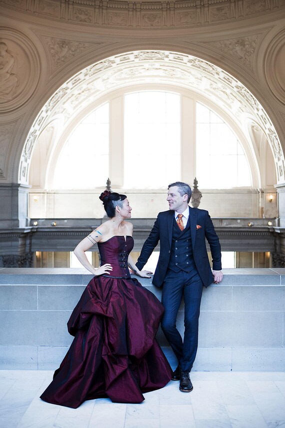 Steampunk Wedding Dress Gothic Red Corset Bustle Wedding Gown Etsy