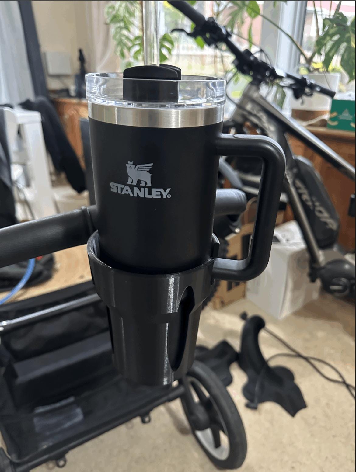 Portavasos Bugaboo con porta toallas extra