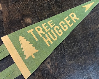 Banderín abrazador de árboles