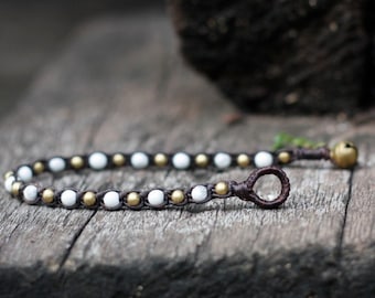 One Line Howlite Brass Bracelet