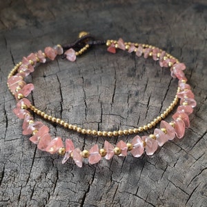 Kersenkwarts chip stenen dubbele messing armband, lieve armband, hippie enkelbandje, voor haar