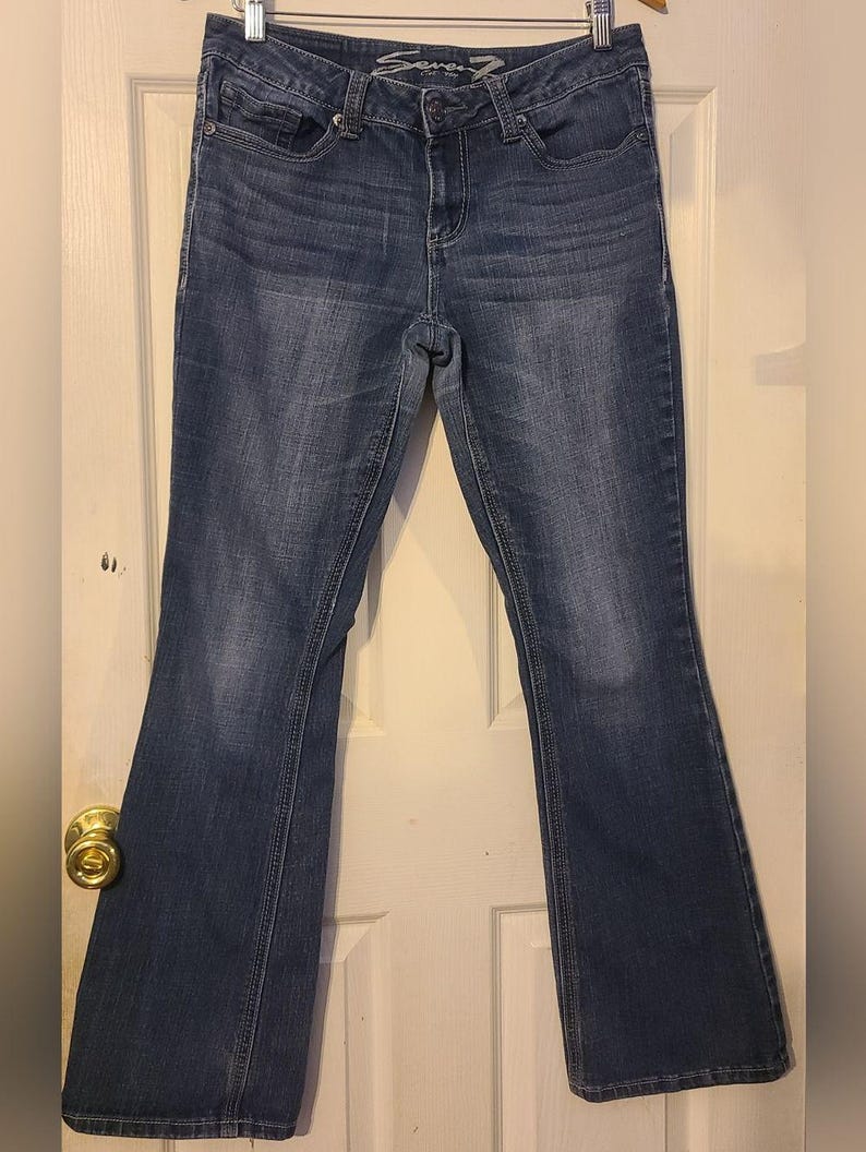 Seven7 bootcut damesjeans blauw medium wash geborduurde denim mt 10 afbeelding 10