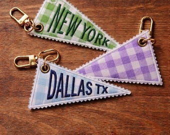 Customizable embroidered pennant keychain